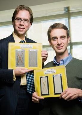 Illinois researchers Paul Braun, right, and Scott White have created self-healing coatings that automatically repair themselves and prevent corrosion of the underlying substrate. (Credit: Photo by L. Brian Stauffer)