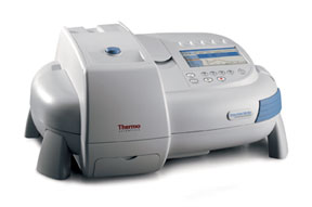UV-Vis Spectrophotometer – Evolution 201/220 from Thermo Scientific