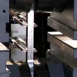 Robotic Testing System for Heavy Plates from Zwick