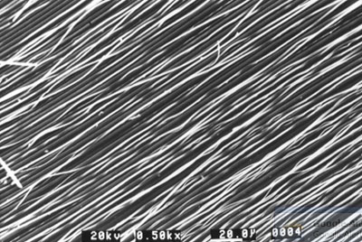 AZoJomo - The AZO Journal of Materials Online - Surface of soda-lime glass following ruling test at a load of 0.78N 