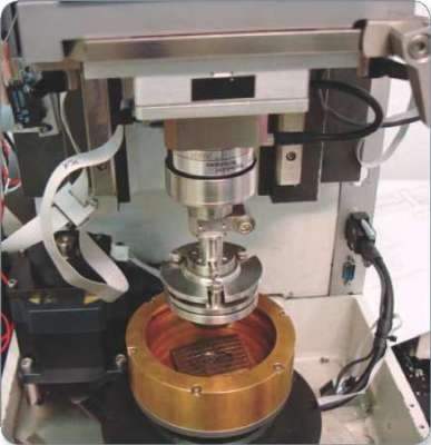 Test setup for friction test of clutch pieces.