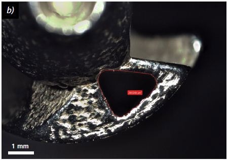 Size and geometry measurement with ZEISS Smartzoom 5: Tip of an additively manufactured cutting insert; a) Overview, 20×, ringlight, HDR; b) Detailed view and measurement of the cooling channel, 40×, ringlight.