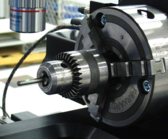 Measurement of small cylindrical corrosion coupon on an NPFLEX.
