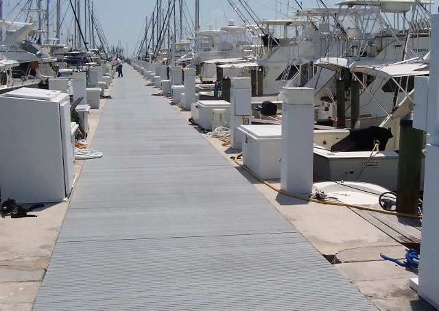 Strongwell’s DURAGRID® T-1700 pultruded grating was used for substituting wood planks on a large walkway at Dinner Key Marina in Miami, Florida. The grating allows for easy accessibility to utilities below the walkway and will not rot like the previous wooden walkway.