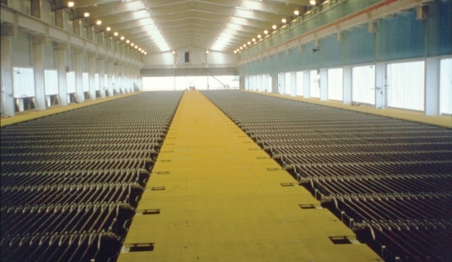 Copper processing facilities such as the Ammonia Leach/Solvent Extraction/Electrowinning plant for Minera Escondida Limitada in Chile found DURADEK® I-6000 38 mm to be the perfect solution.