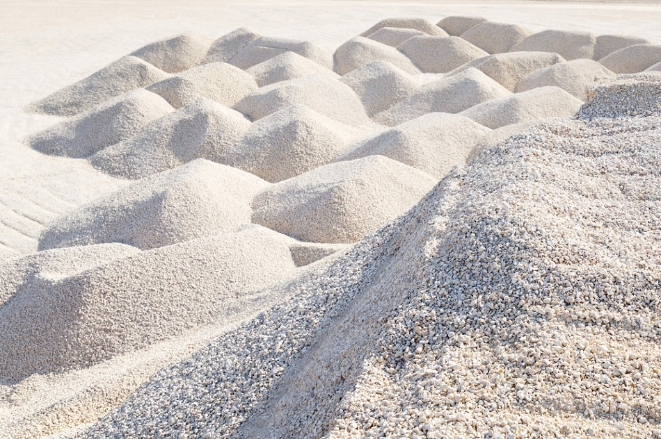 Identifying Quicklime Buildup and Rat Holes using 3D Level Measurement