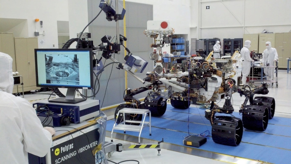 Vibration measurement on the inlets installed on the rover.