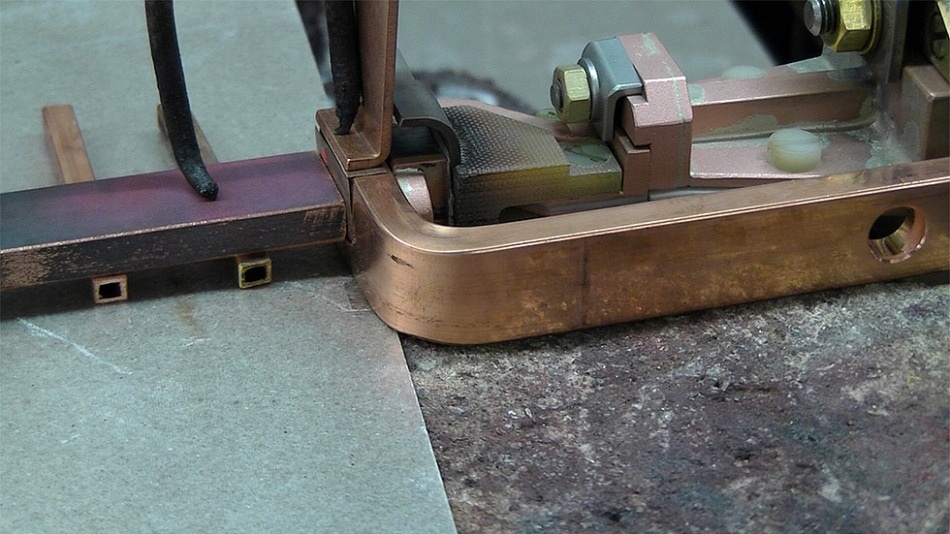 MF generators by eldec allow very fast induction brazing of transformer busbars