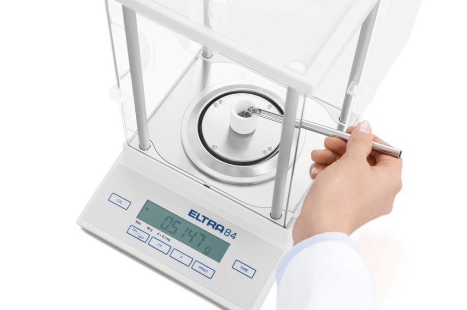 Weighing in the sample.