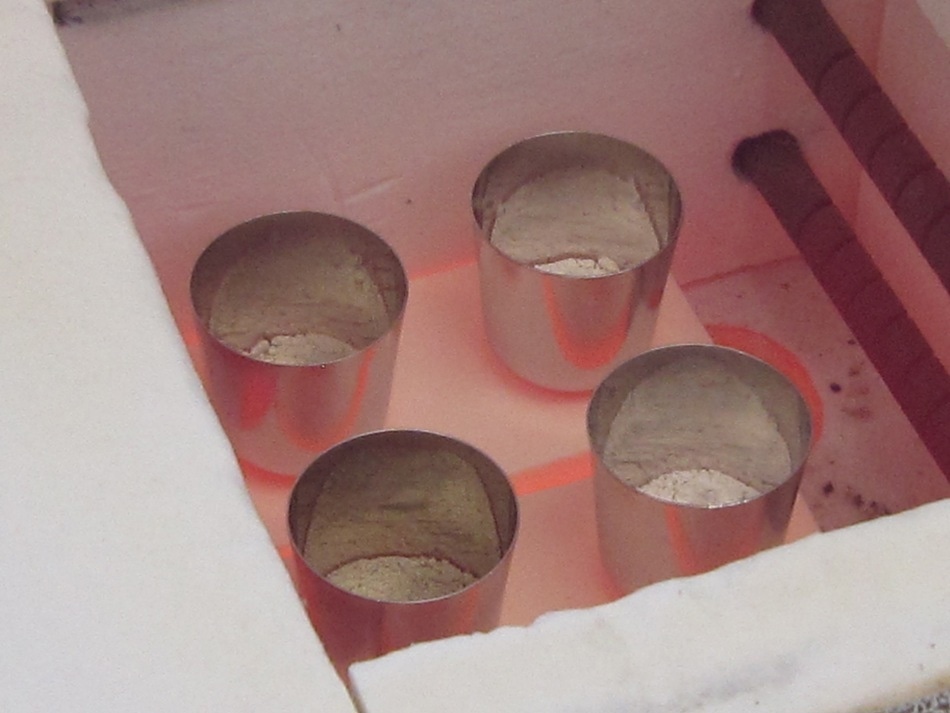 Preparations of Casting Powders for Fusion