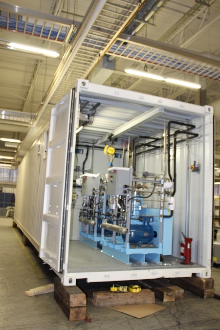 Proton OnSite Containerized Hydrogen Generators aren’t just used for makeup gas, our generators can be optioned with a compressor system to store hydrogen for regas operations.