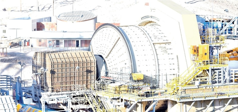 Ball mill for processing metals powder.