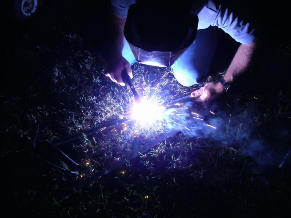 How to Get Protection from Welding Fabrics