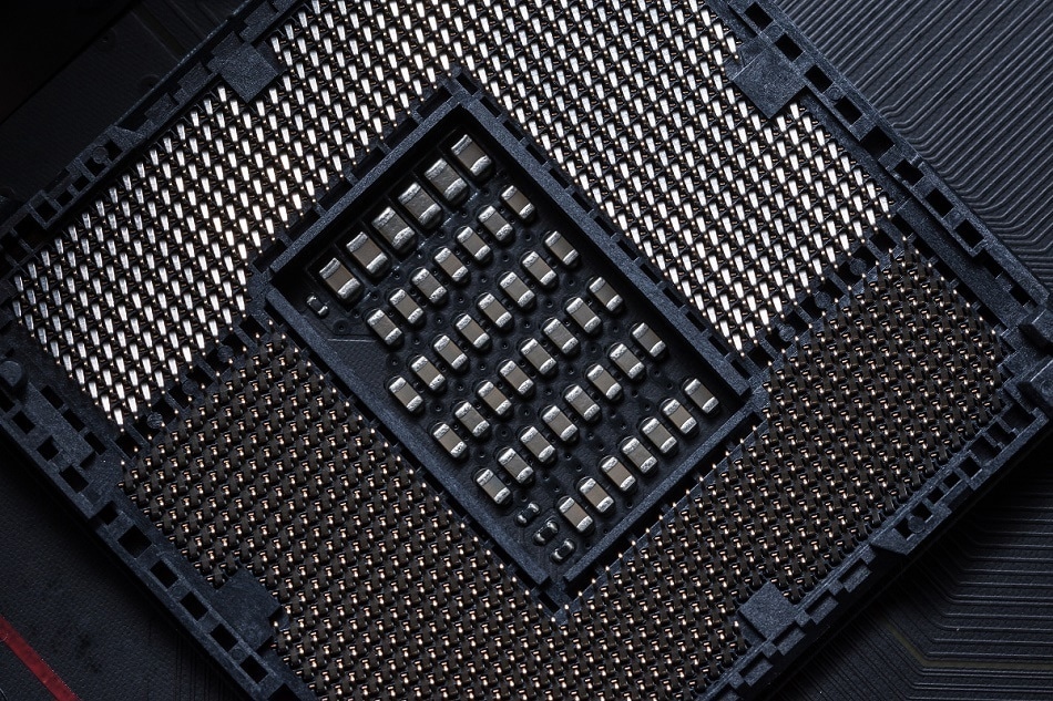 The demands of processing speed in microelectronics is pushing the industry to develop smaller and more advanced chip architectures.