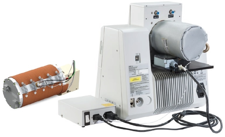 ABB MB Series heated gas cell: process version (left) and laboratory version (right).