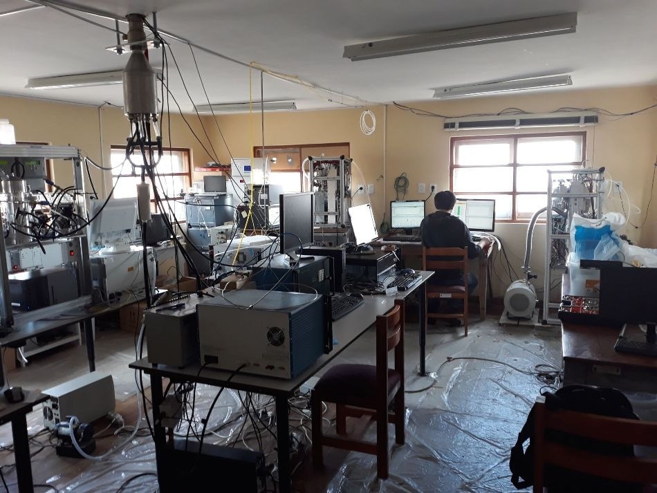 Dr Bianchi’s deployments of the API-TOF to the mountain tops in Nepal and Europe