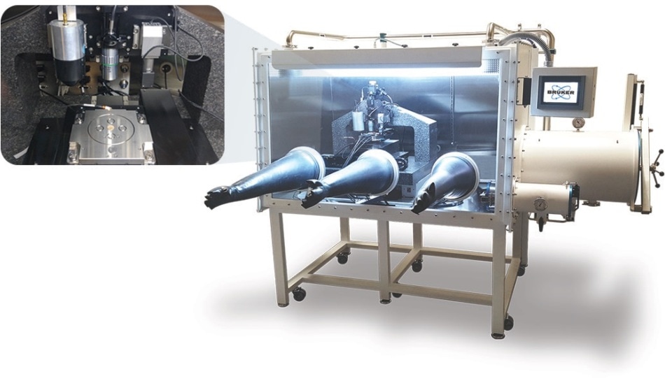 The Hysitron® TI 980 IO offers compatibility for most options, including a temperature from -80 °C to +800 °C, indentation at both low (sub 10 µN) and high (up to 10 N) loads, in a controlled gas environment.