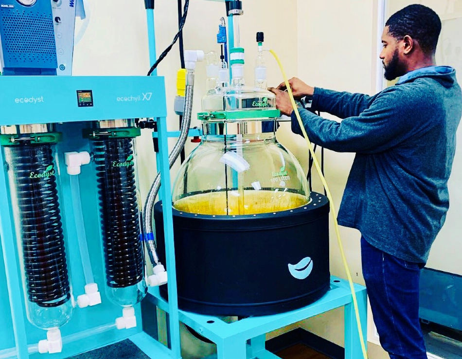 Choosing the Right Rotary Evaporator for Decarboxylation
