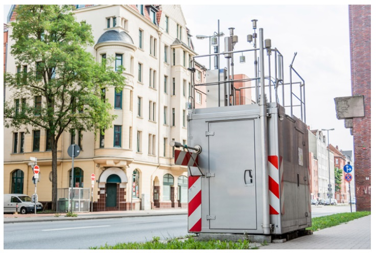 Air pollution monitoring station