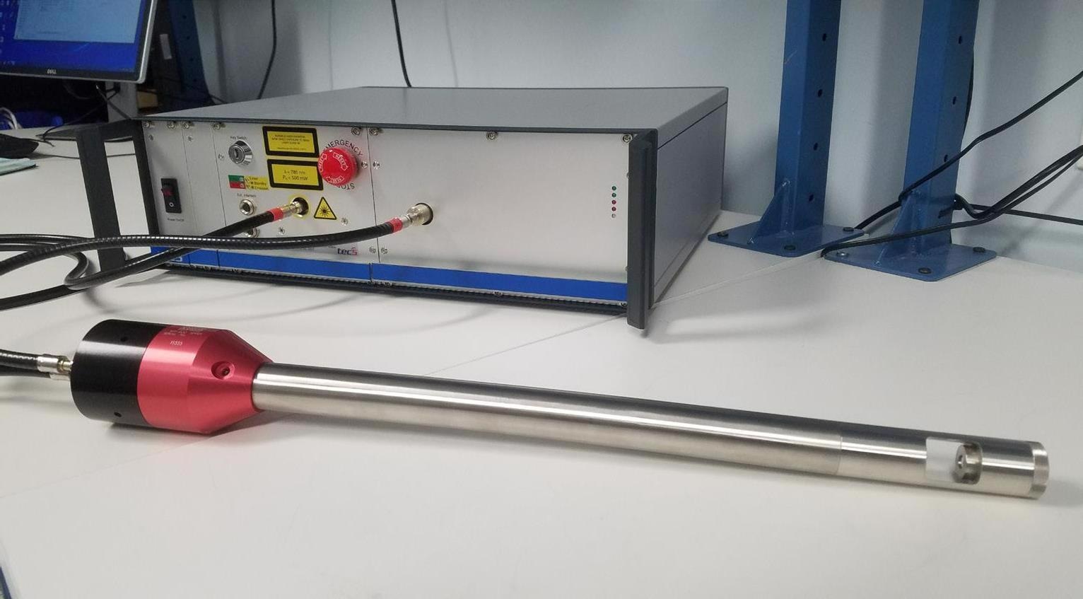 tec5USA Raman Control Room System with the Hellma Multipass Probe (RFP-465).