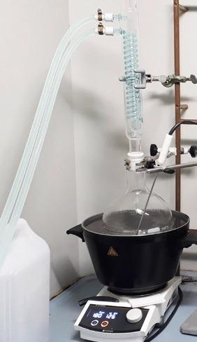 Water cooled reflux system