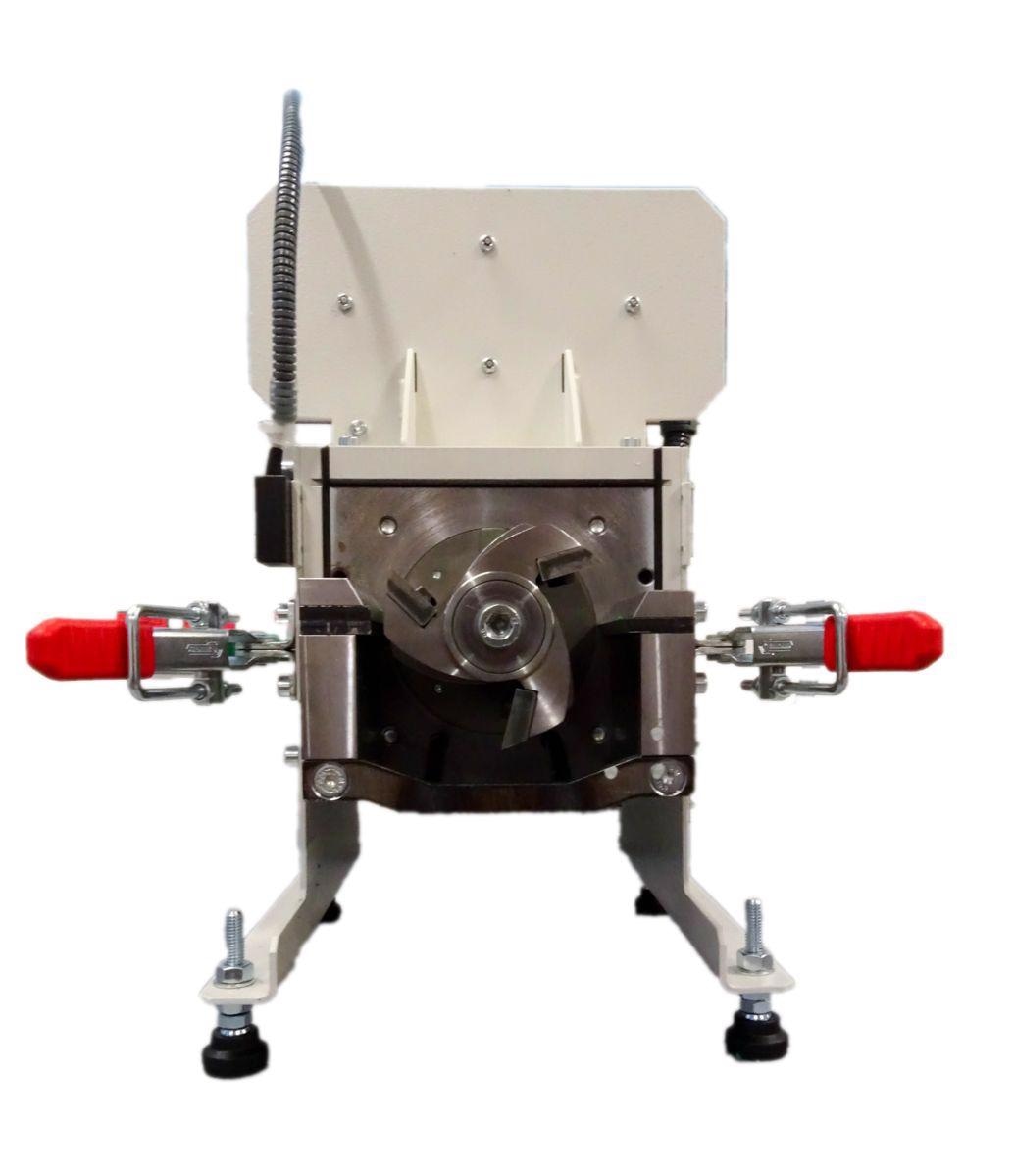 Bench Top Granulator - The Dynisco MiniGran