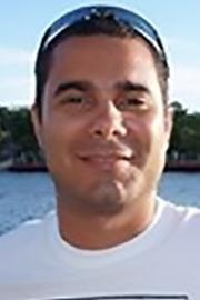 Dr. Juan Araneda