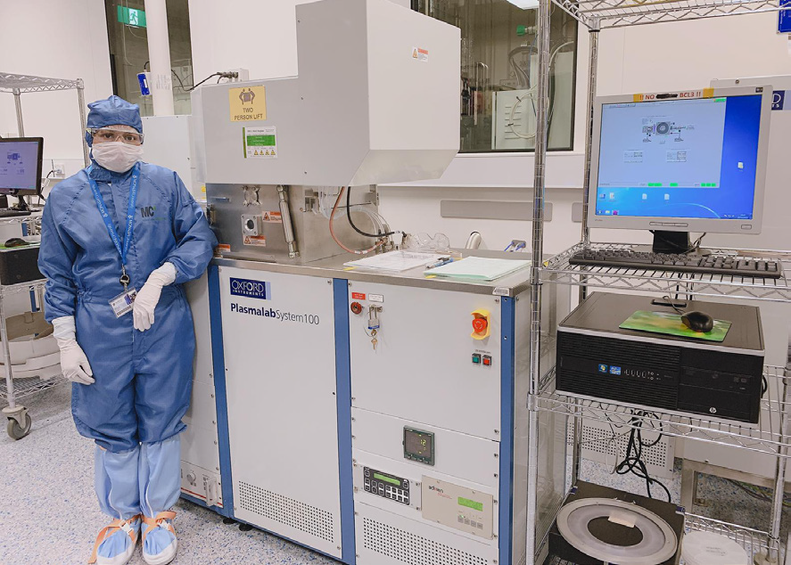 Plasma Processing for Fabrication of Porous Silicon Nanoneedles