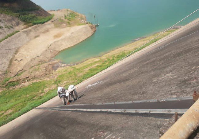 Ensuring Dam Safety through Ground-Penetrating Radar