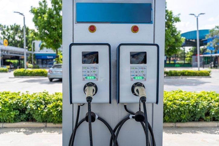 Fast Charging with Electric Vehicle Sensors