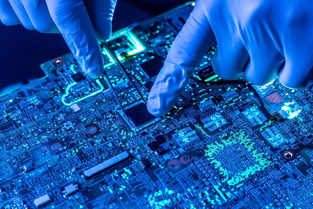 hybrid, hybrid semiconductor, photocatalytic, nanoparticles, plasmonic