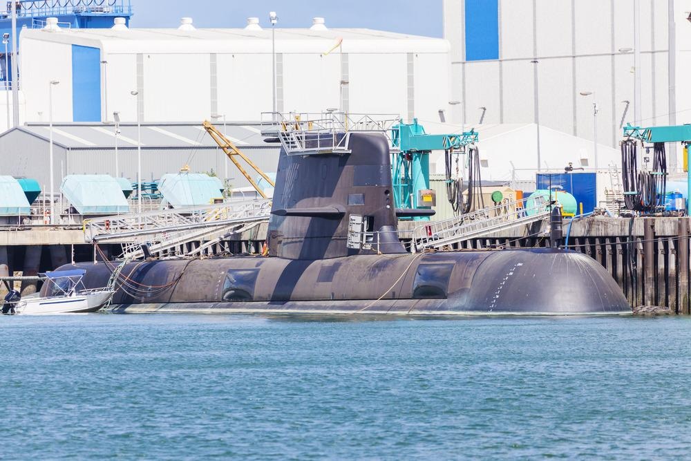 submarine, nuclear submarine, reactor, nuclear reactor, nuclear