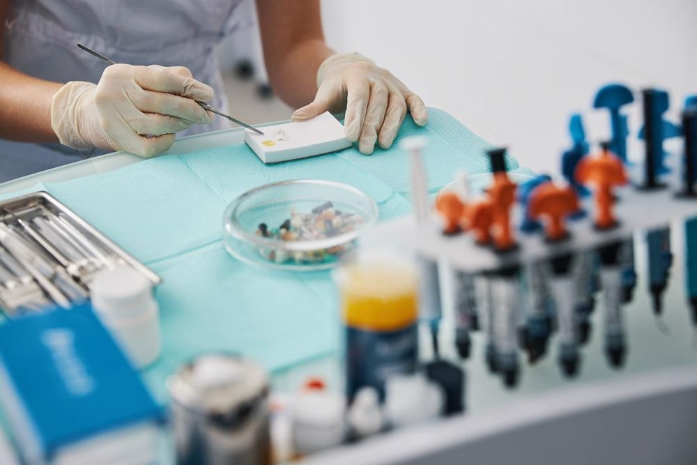 bioactive, bioactive materials, dentistry, dental, dental materials, restorative dentistry, implantology