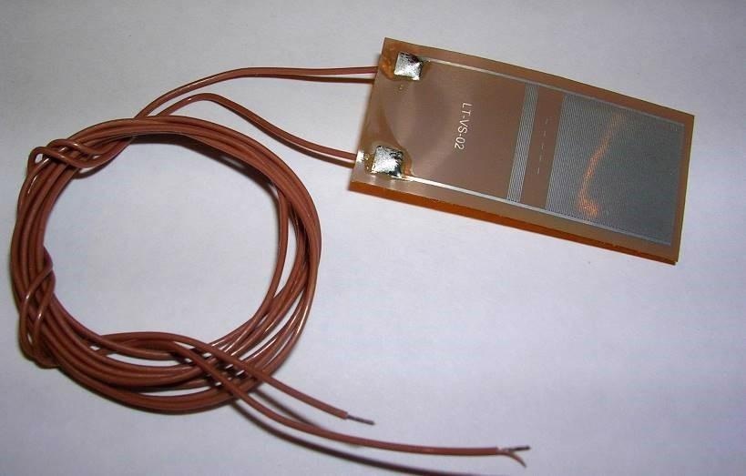 Mini-Varicon dielectric cure sensor.