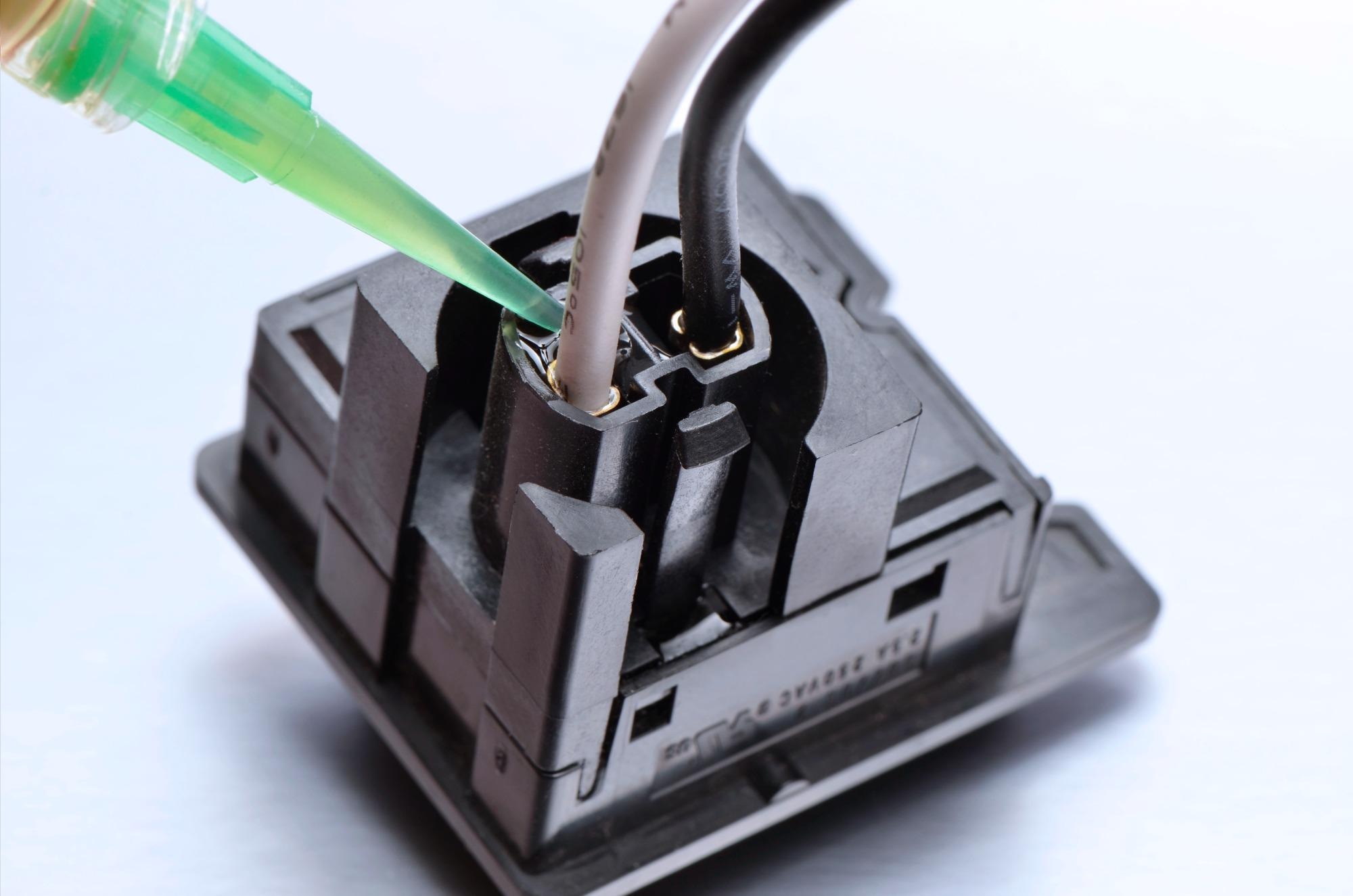 Underwriters Laboratories (UL) Certifications for Epoxy Adhesives and Electrical Arcing.