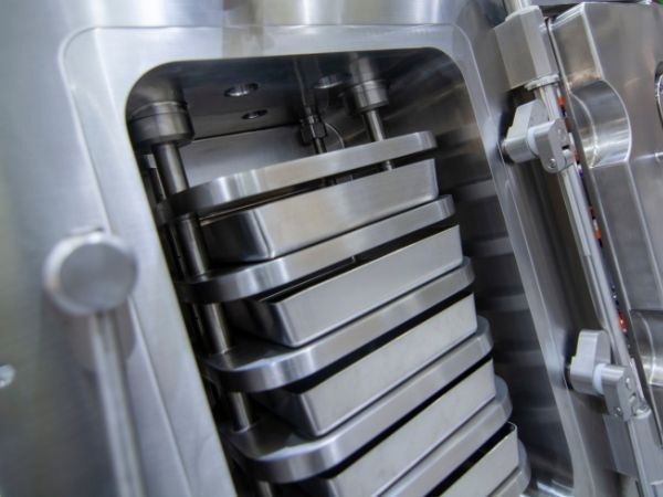 Understanding Vacuum Drying Processes and Vacuum Tray Dryers in Pharmaceutical Manufacturing
