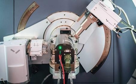 VTEC-Trans: for non ambient (-10 to 70 ºC) in-operando measurements on pouch cells.