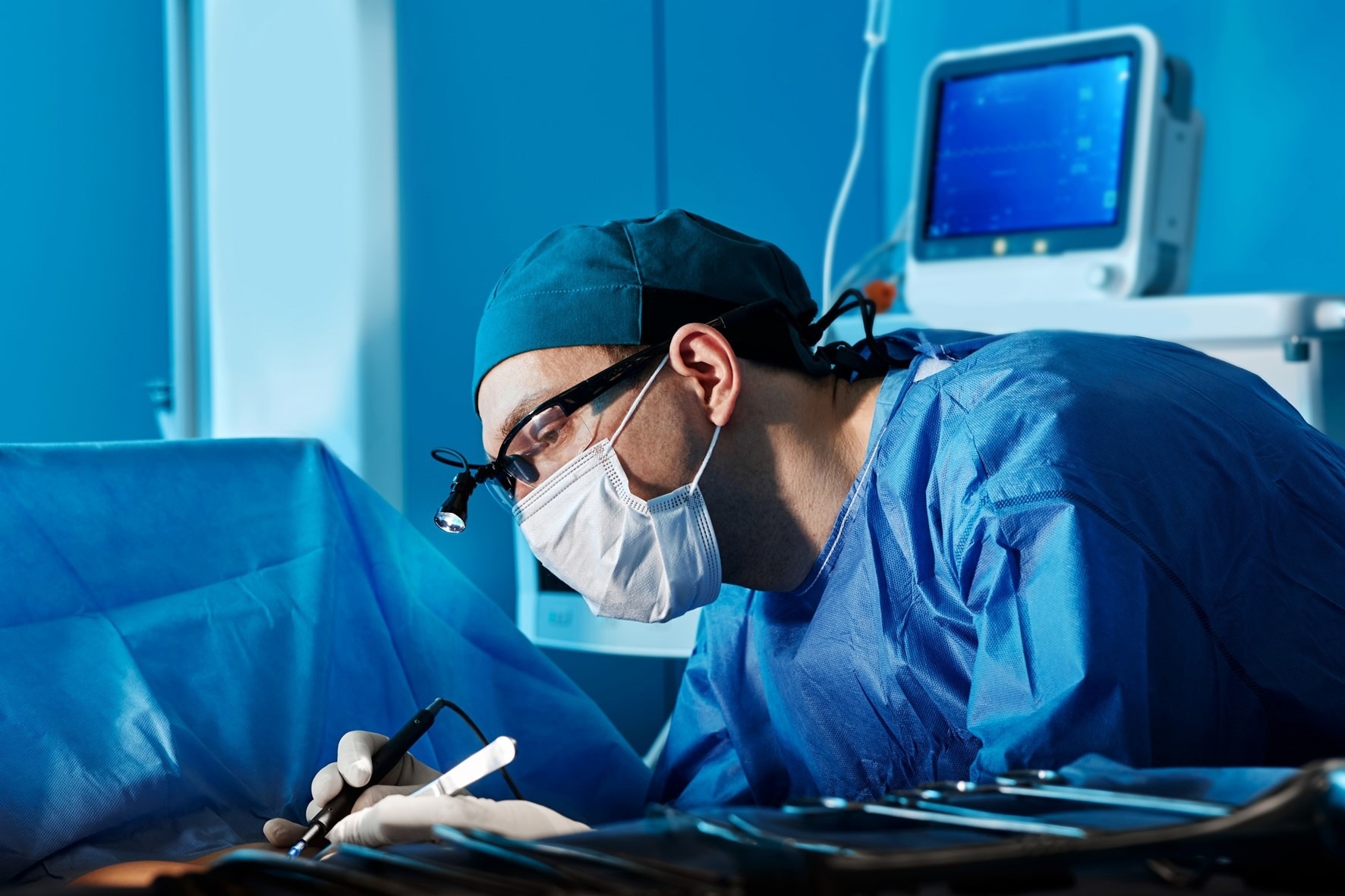 Advancing Medical Diagnostics: The Role of Spectroscopy in Precise Tissue Identification and Treatment