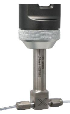 Integrated high pressure low temperature flow cell.