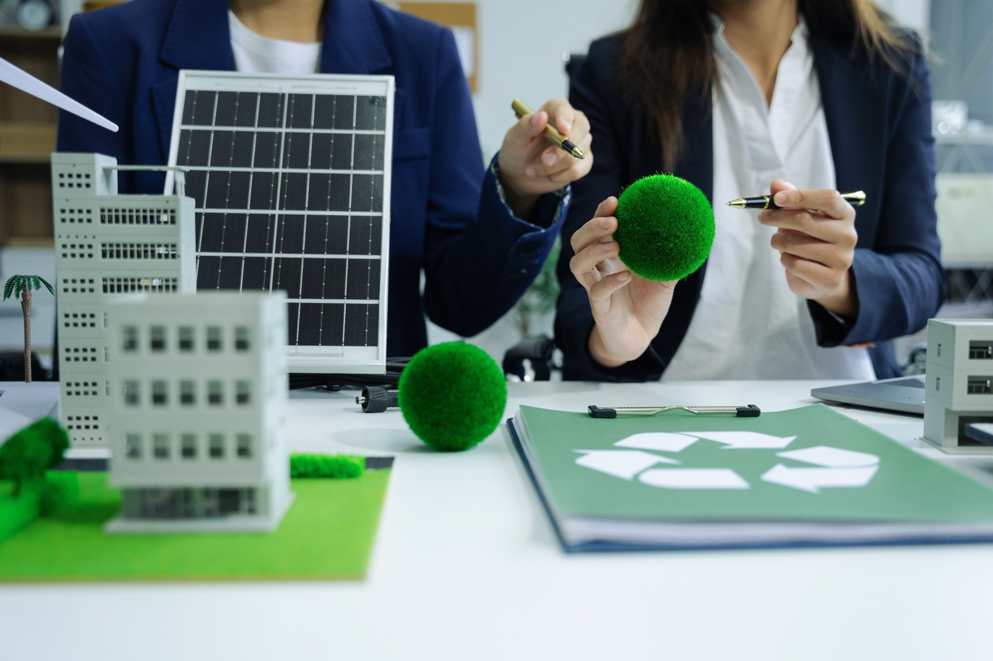 Transforming CO2 into Building Materials