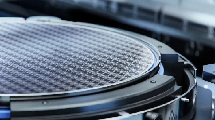 Temperature Control in Lithography