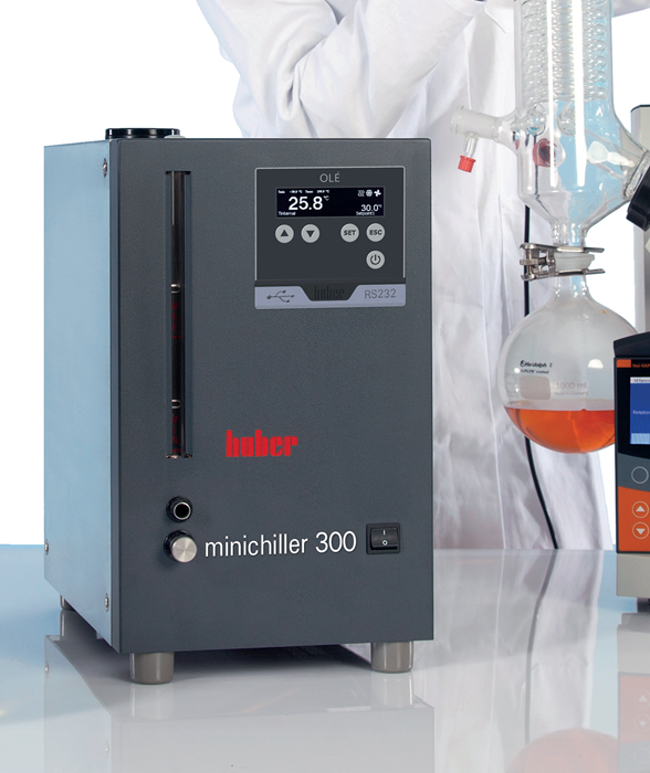 How Chiller Technology Improves Temperature Control in Laboratory Distillations