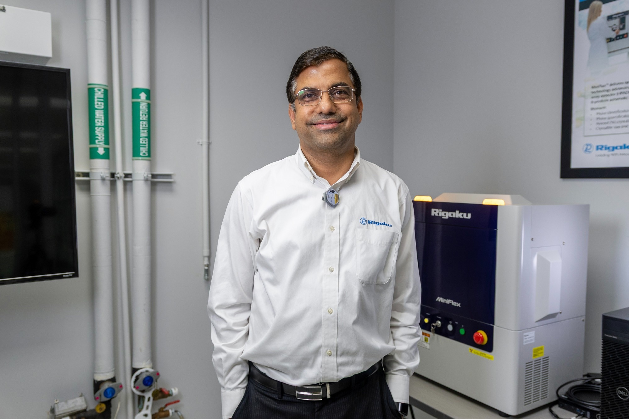 a picture of Dr. Akhilesh Tripathi and the MiniFlex