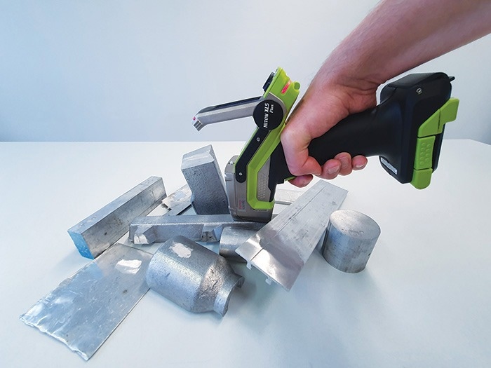 The Thermo Scientific™ Niton™ XL5 Plus Handheld XRF Analyzer offers a dedicated method for lightweight alloy analysis