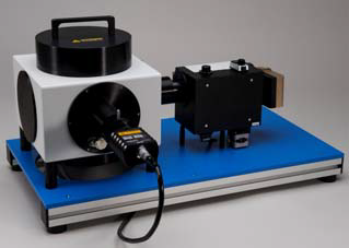 FluoroCube-01 with DeltaDiode excitation