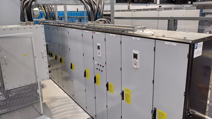 Our ACS880 platform in a liquid-cooled, low voltage industrial multi-drive converter format.