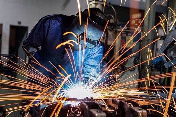 Advantages and Disadvantages of Commonly Used Industrial Welding Processes