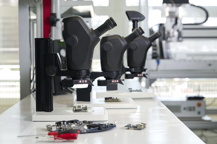 Stereo microscopes are often considered the workhorses of laboratories and production sites