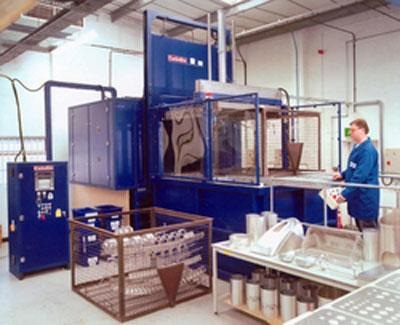Front Loading Aluminium Treatment Oven with Quench Chamber capacity : 120mm (h) x 1500mm (w) x 1500mm (d)