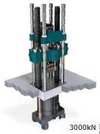 The 3000kN Super “L” hydraulic materials testing machine.